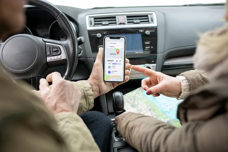 What Are the Best Apps to Track Driving Behavior and Prevent Accidents?